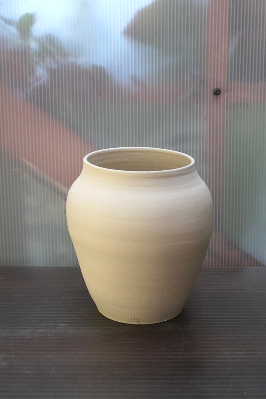 Stoneware Planter no. 070