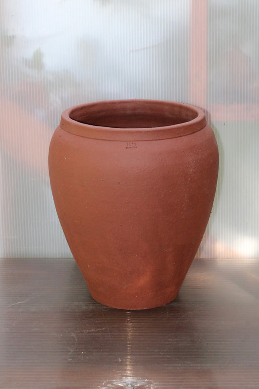 Stoneware Planter no. 085